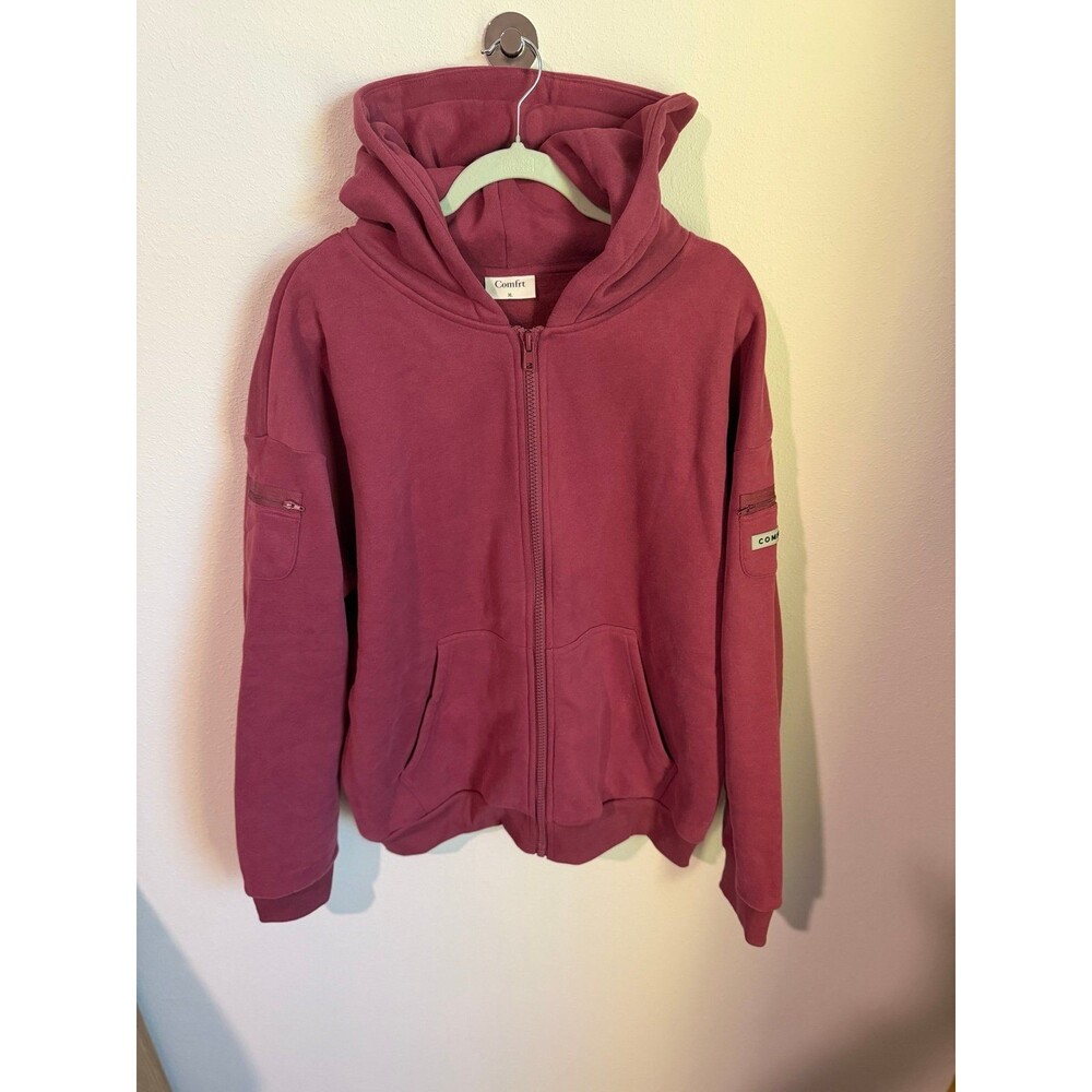 Comfrt Travel Essentials Full Zip Oversized Hoodie in Berry Size XL